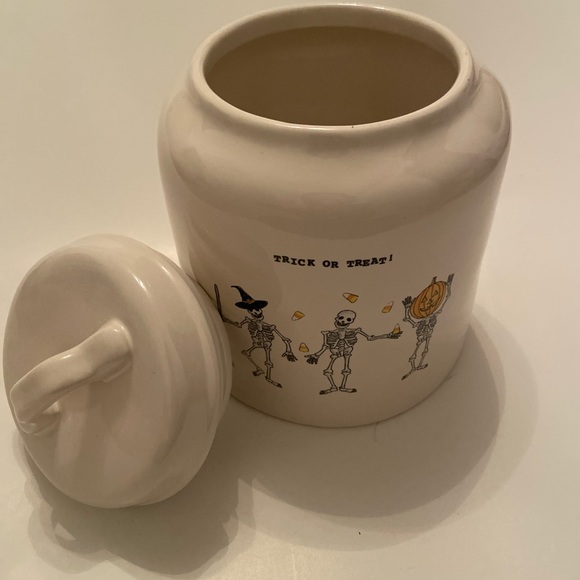 Rae Dunn Halloween Canister - Picture 2 of 3